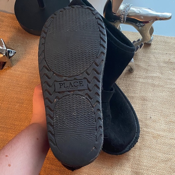 The Children’s Place Black Boots - Picture 5 of 8